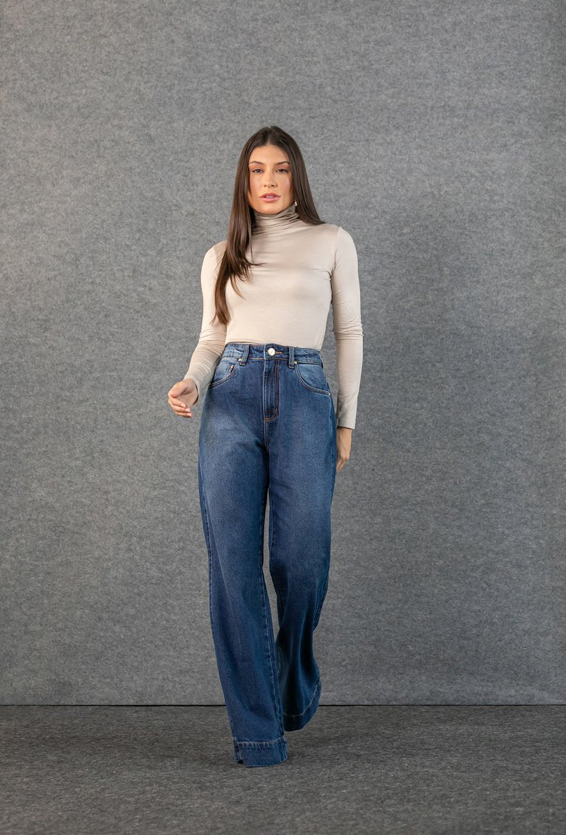 Calça Feminina Wide Flare