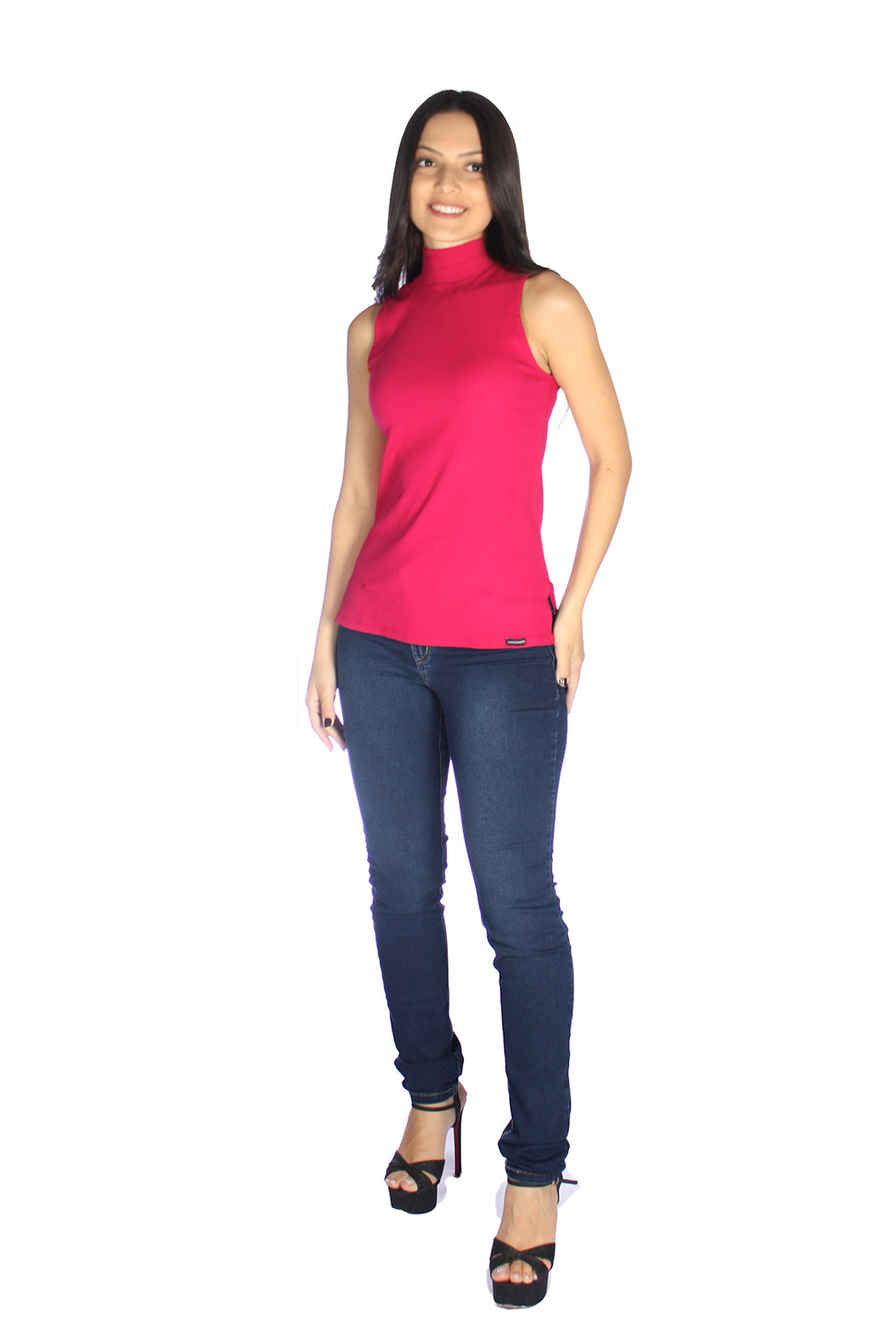 Blusa Feminina Gola Alta Canelada - www.latifundio.com.br