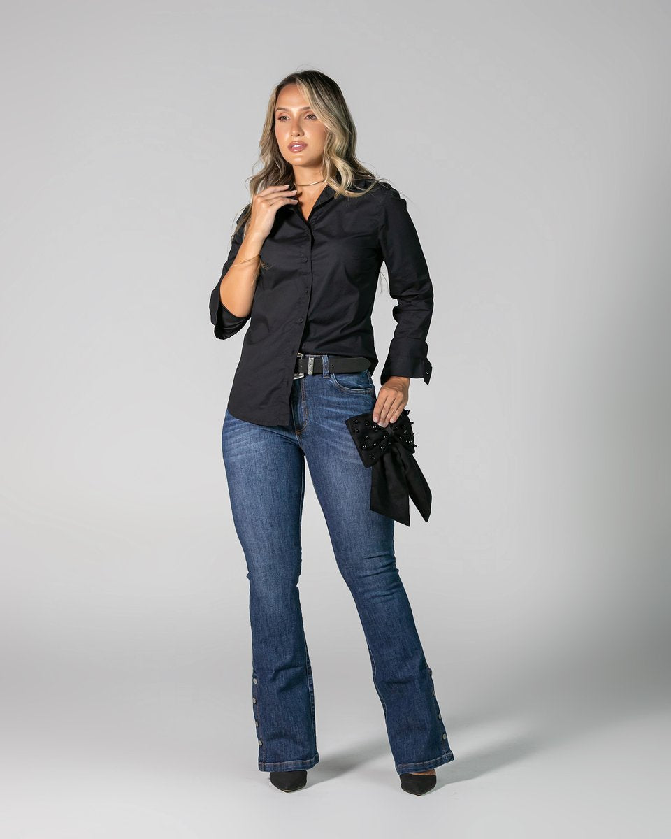 Calça Feminina Alta Flare Detalhe na Barra