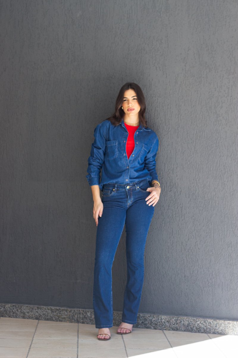 Calça Feminina Tradicional Boot Cut