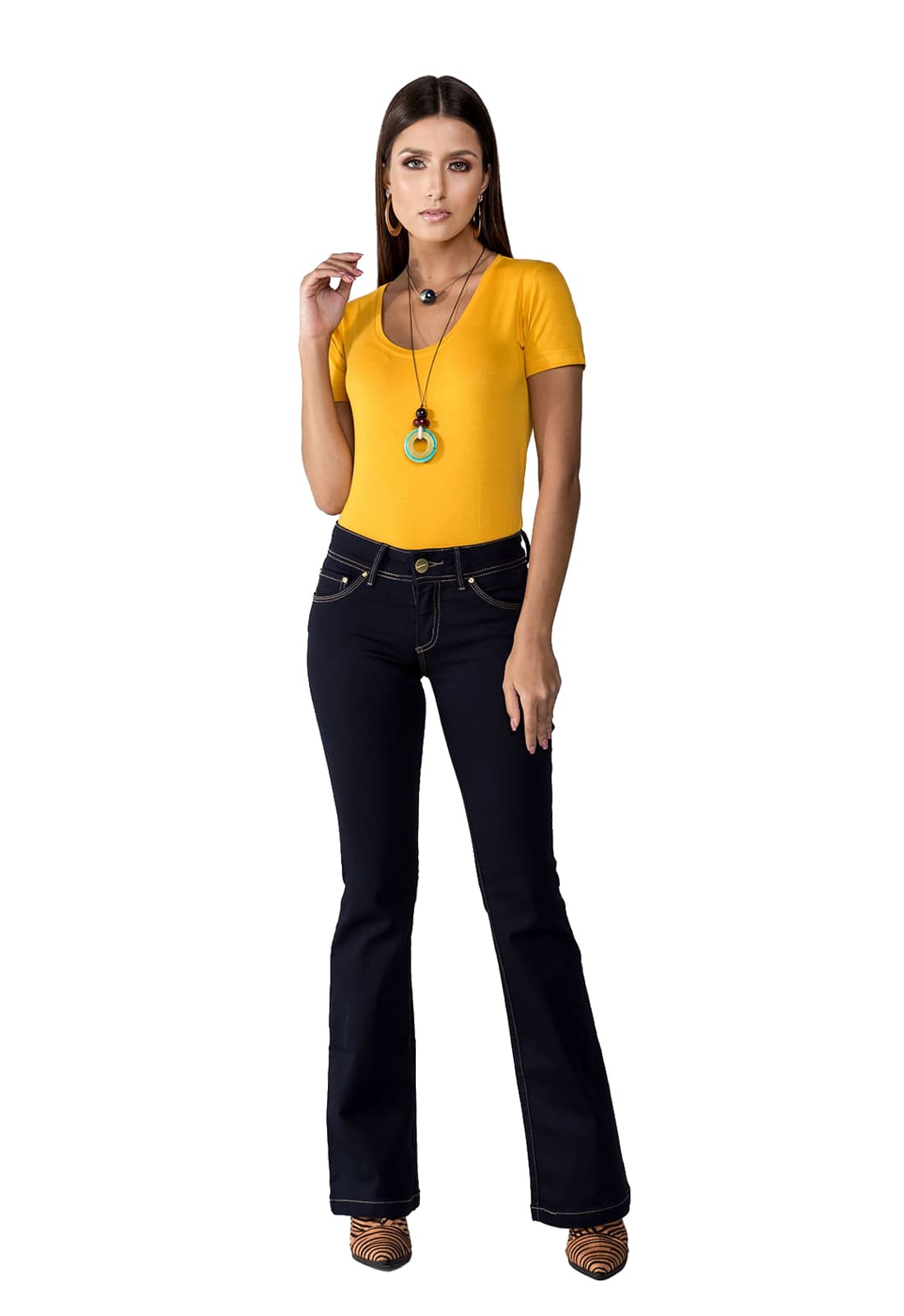 Calça Jeans Feminina Flare Latifundio Intermediária