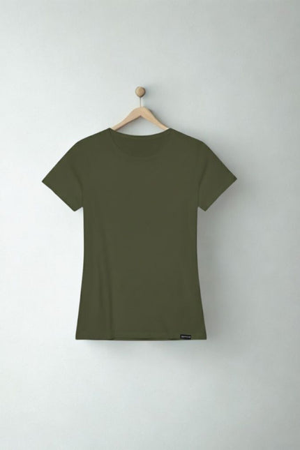 T-Shirt Feminina - Verde Militar - www.latifundio.com.br