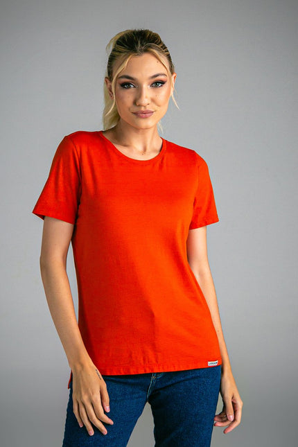 T-Shirt Feminina - Páprica - www.latifundio.com.br