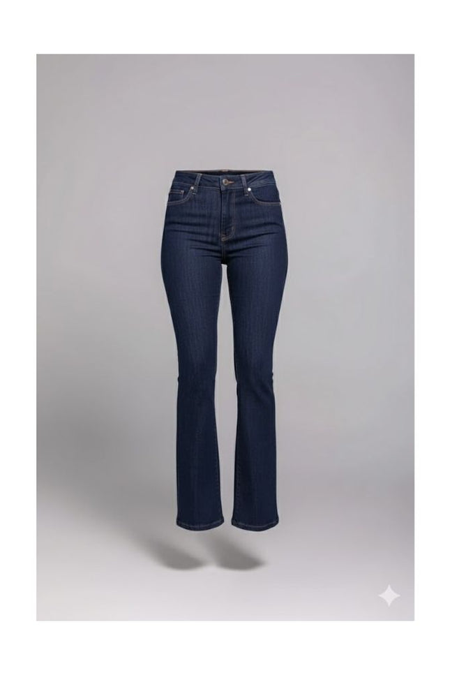 Calça  Feminina Tradicional Alta Boot Cut - Jeans Escuro - www.latifundio.com.br