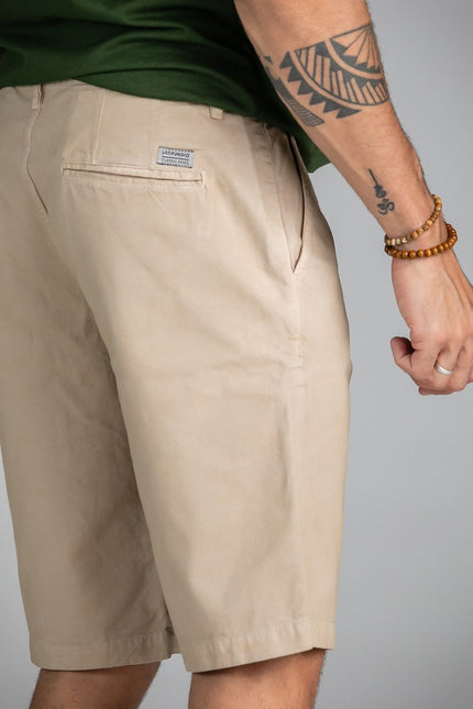 Bermuda Masculina Classic - Areia - www.latifundio.com.br