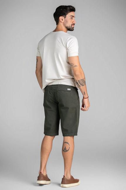 Bermuda Masculina Classic - Chumbo - www.latifundio.com.br