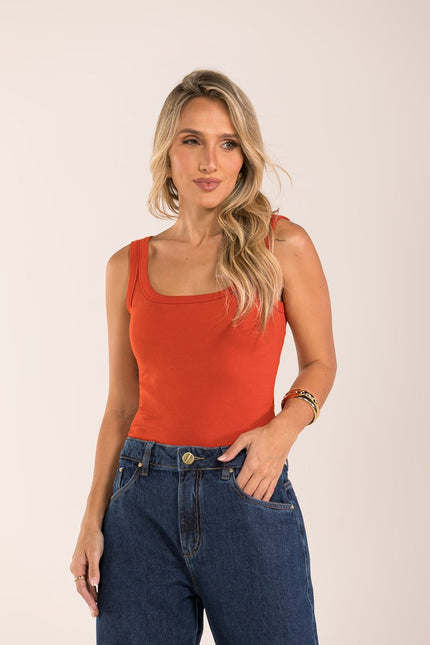 Regata Feminina - Páprica - www.latifundio.com.br