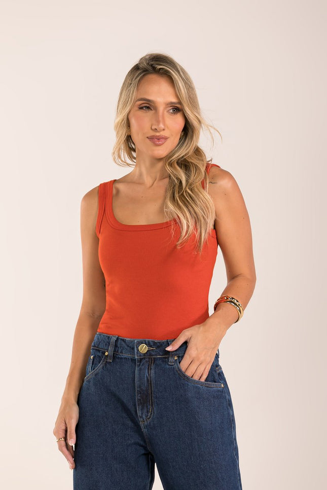 Regata Feminina - Páprica - www.latifundio.com.br