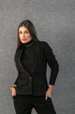 Black / P