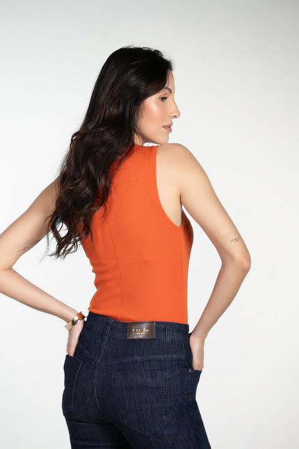 Calça Feminina Trad Alta Cigarrete - Jeans Escuro - www.latifundio.com.br