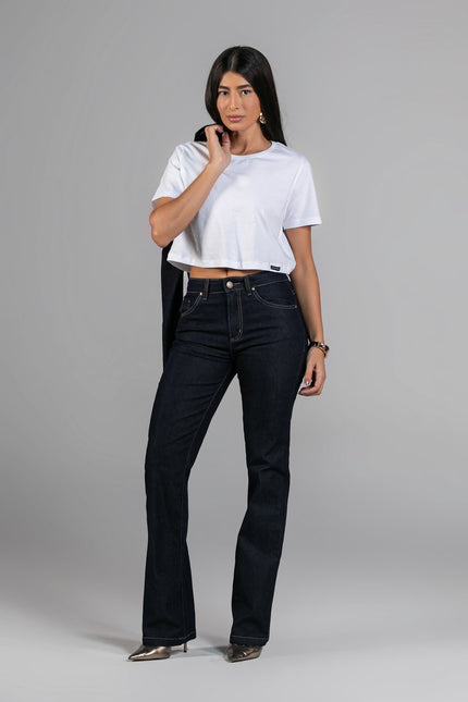 Calça  Feminina Tradicional Alta Boot Cut - Jeans Escuro - www.latifundio.com.br