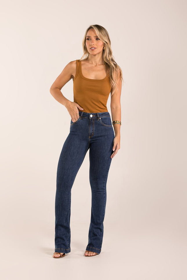 Calça Feminina Tradicional Alta Flare