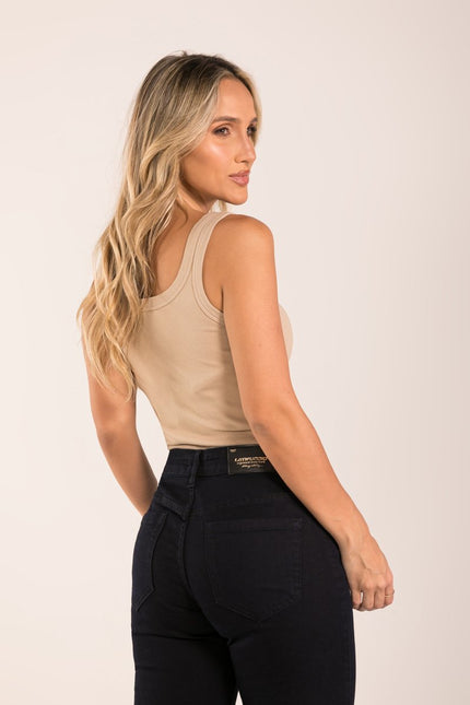 Calça Feminina Tradicional Alta Flare