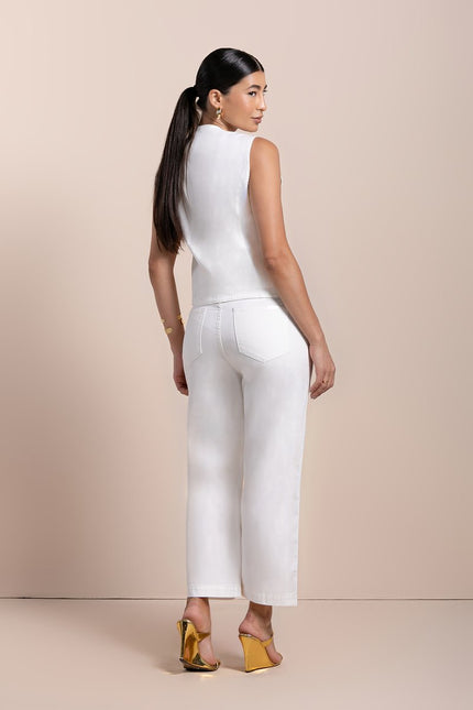 Calça Feminina Pantacourt - Cru - www.latifundio.com.br