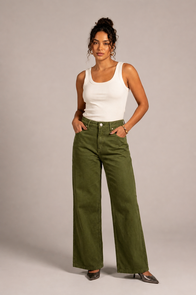 Calça Feminina Wide Pantalona - Verde Militar - www.latifundio.com.br
