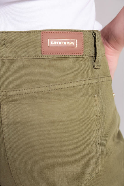 Jorts Feminino - Verde Militar - www.latifundio.com.br