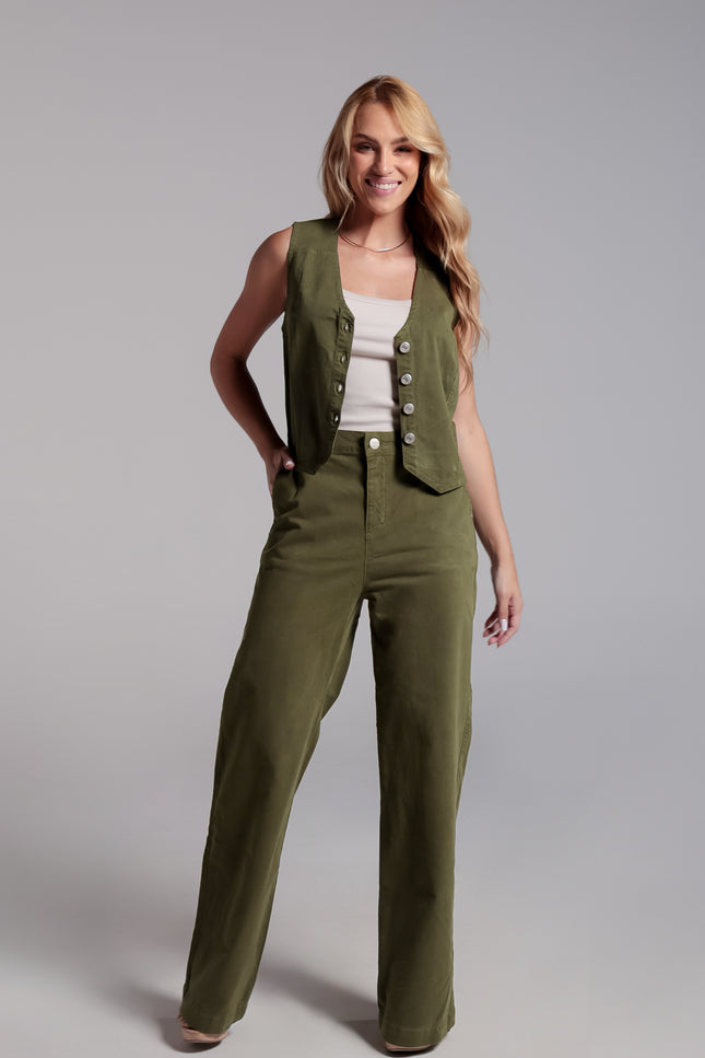 Calça Feminina Pantalona - Verde Militar - www.latifundio.com.br