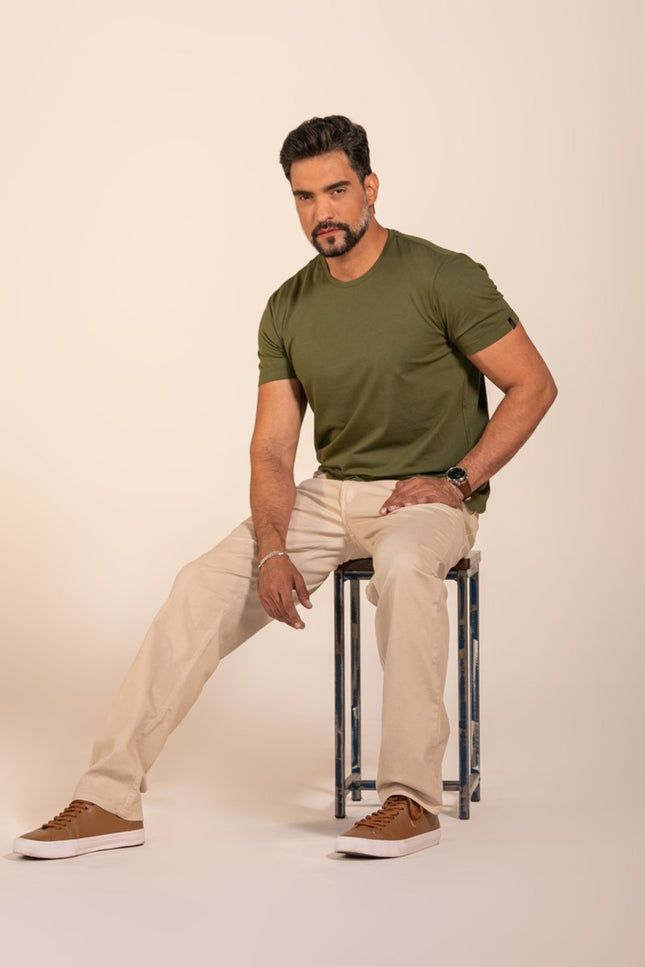 Blusa Masculina Gola Redonda - Verde Militar - www.latifundio.com.br