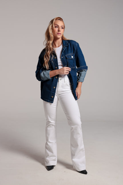 Calça Feminina Tradicional Alta Flare - Branco - www.latifundio.com.br