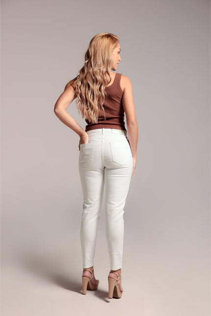 Calça Alta Cropped - Branco - www.latifundio.com.br