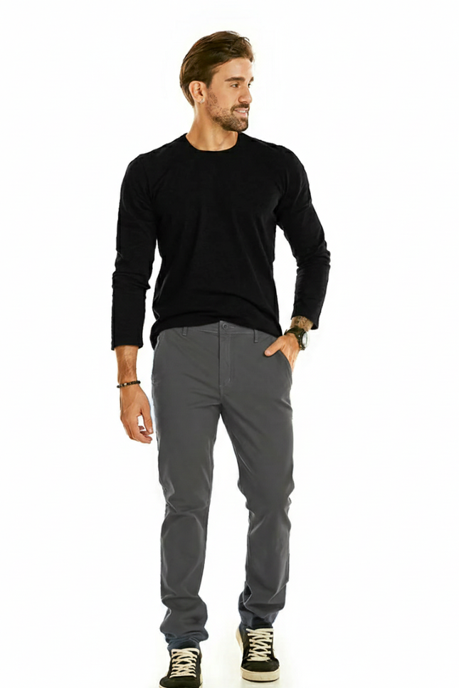 Calça Masculina Sarja Classic Latifundio - Chumbo - www.latifundio.com.br