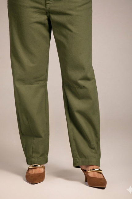 Calça Feminina Barrel - Verde Militar - www.latifundio.com.br