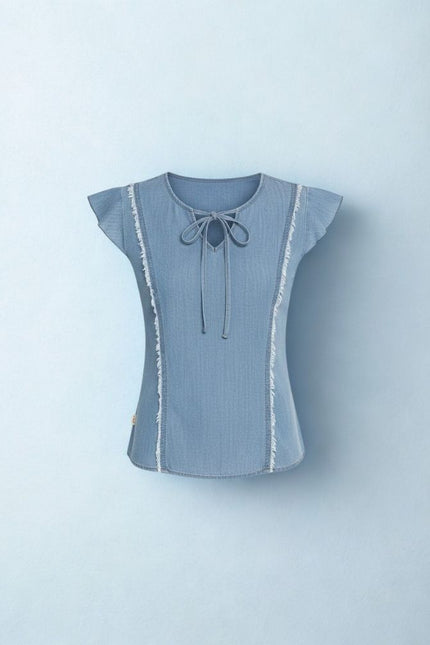 Blusa Feminina Recortes - Jeans Claro - www.latifundio.com.br