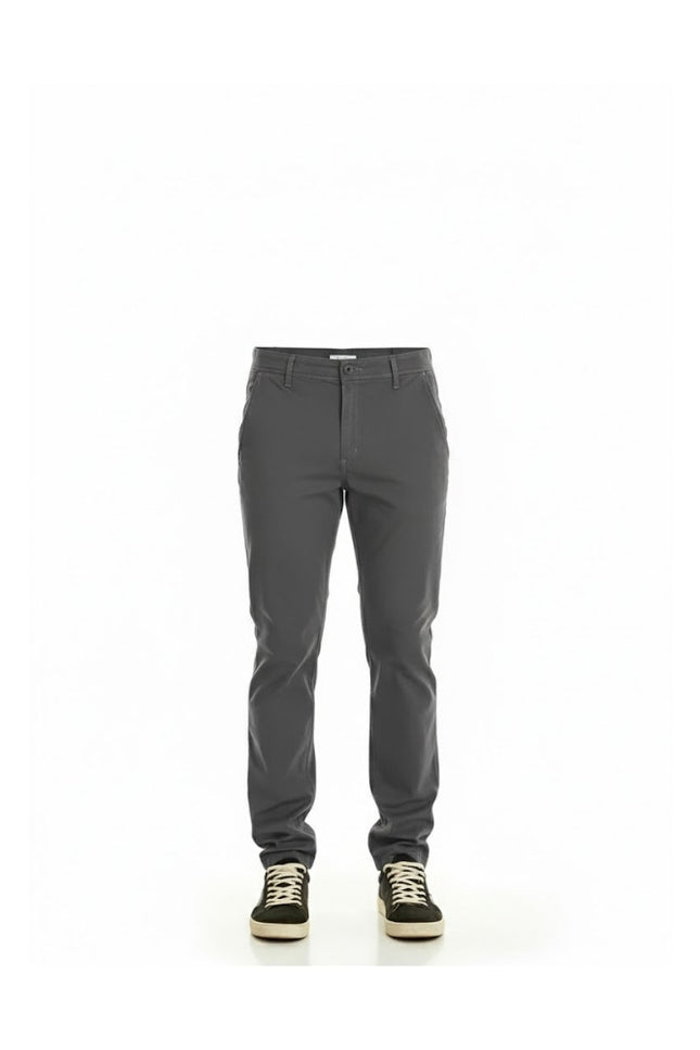 Calça Masculina Sarja Classic Latifundio - Chumbo - www.latifundio.com.br