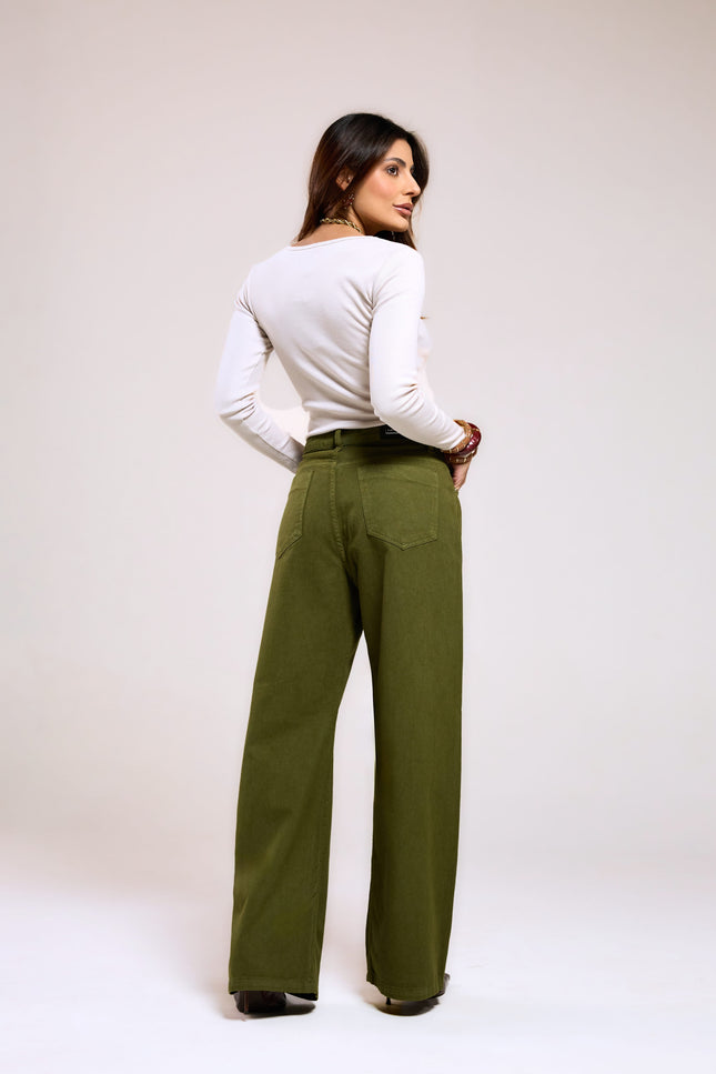 Calça Feminina Wide Pantalona - Verde Militar - www.latifundio.com.br