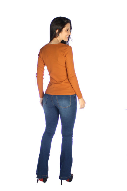 Blusa Básica de Manga Longa - www.latifundio.com.br