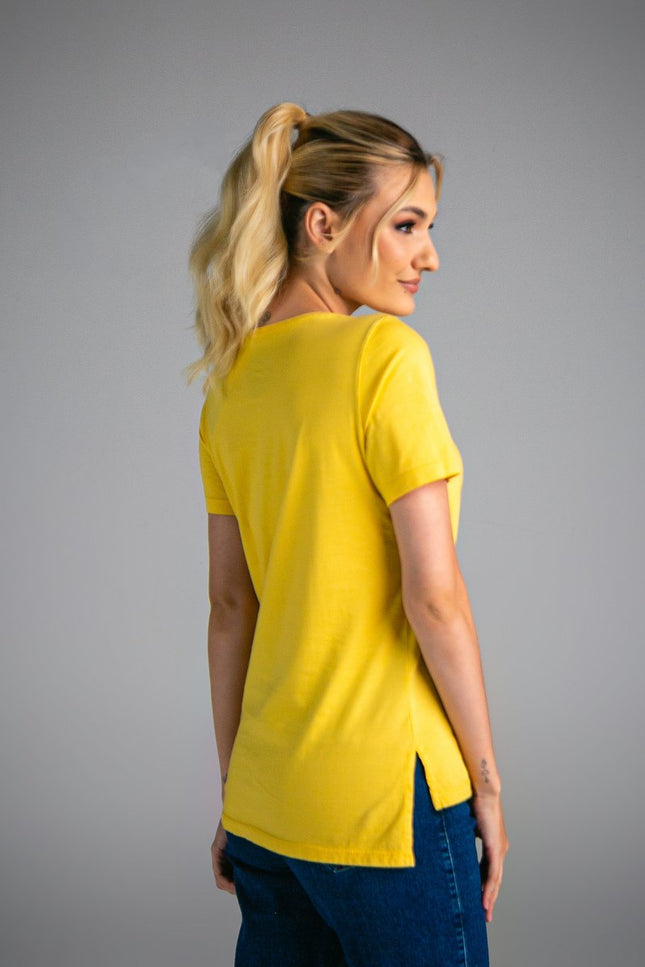 Blusa Básica Feminina - Amarelo
