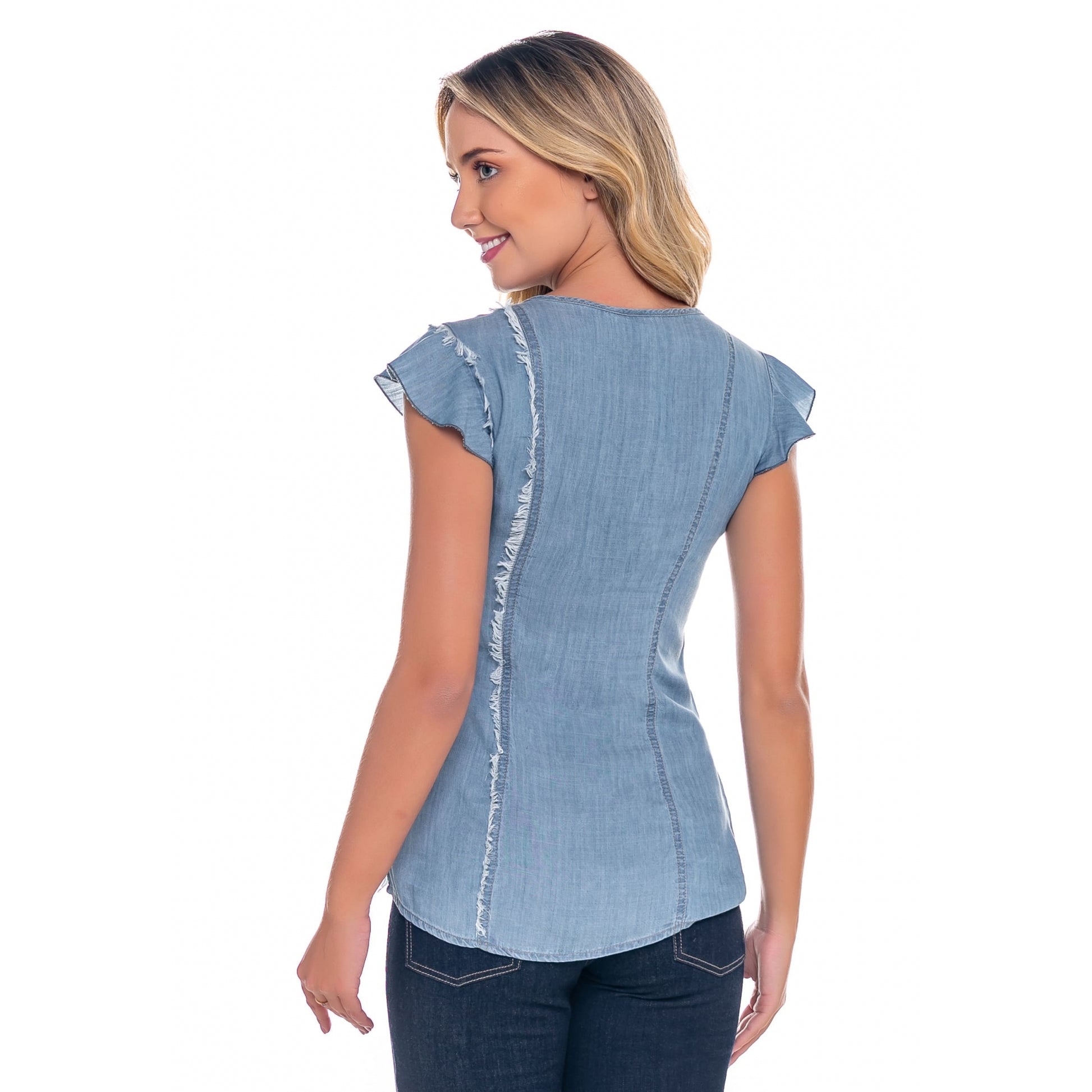 Blusa Feminina Latifundio Manga Curta Jeans Claro - www.latifundio.com.br