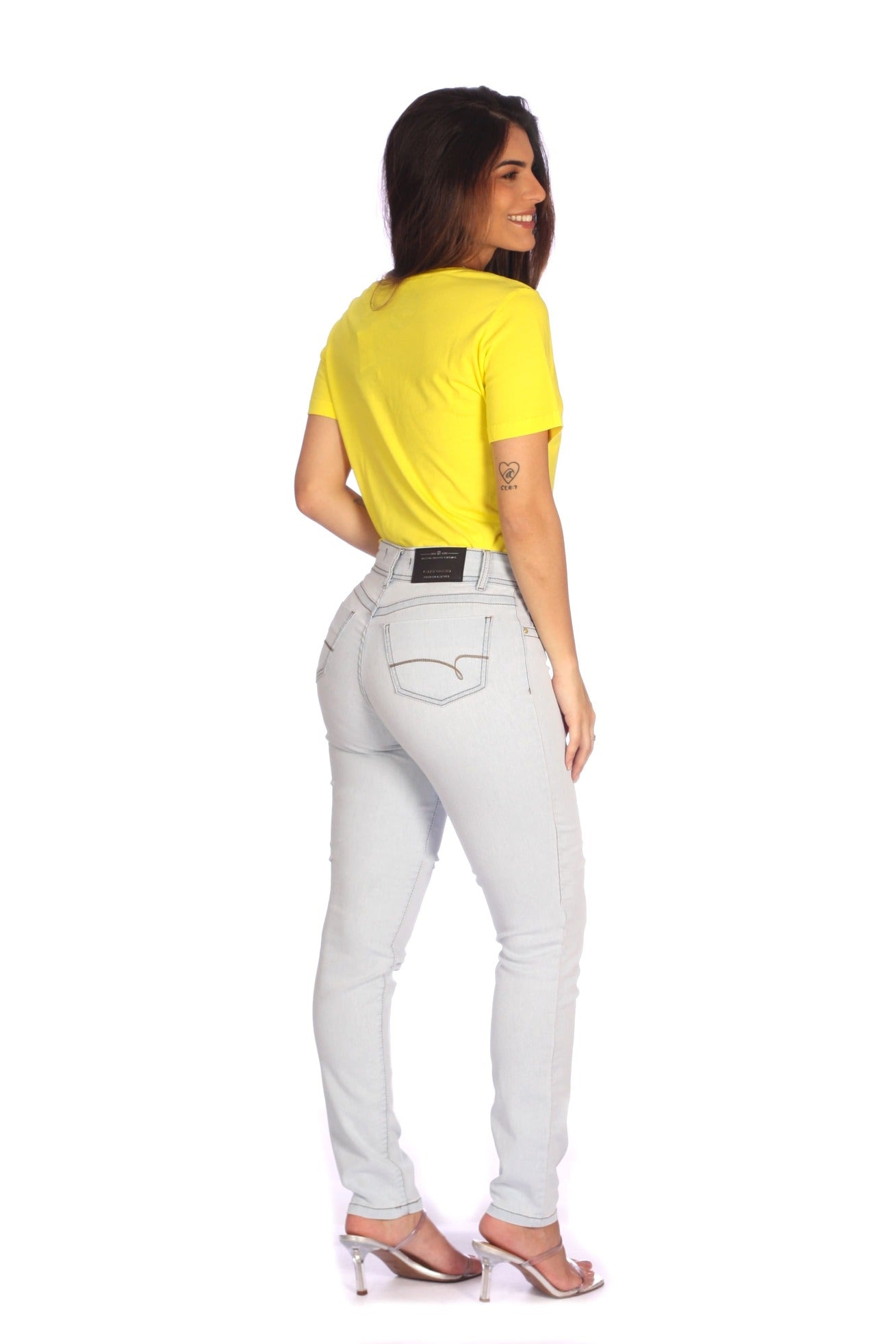 Calça Feminina Cigarrete Delavê Tradicional