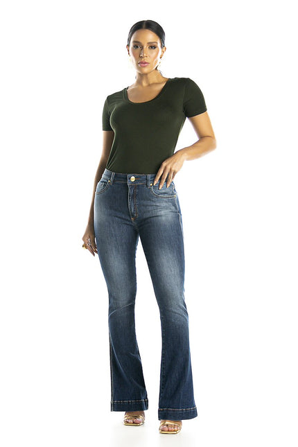 Calça Feminina Jeans Flare - www.latifundio.com.br