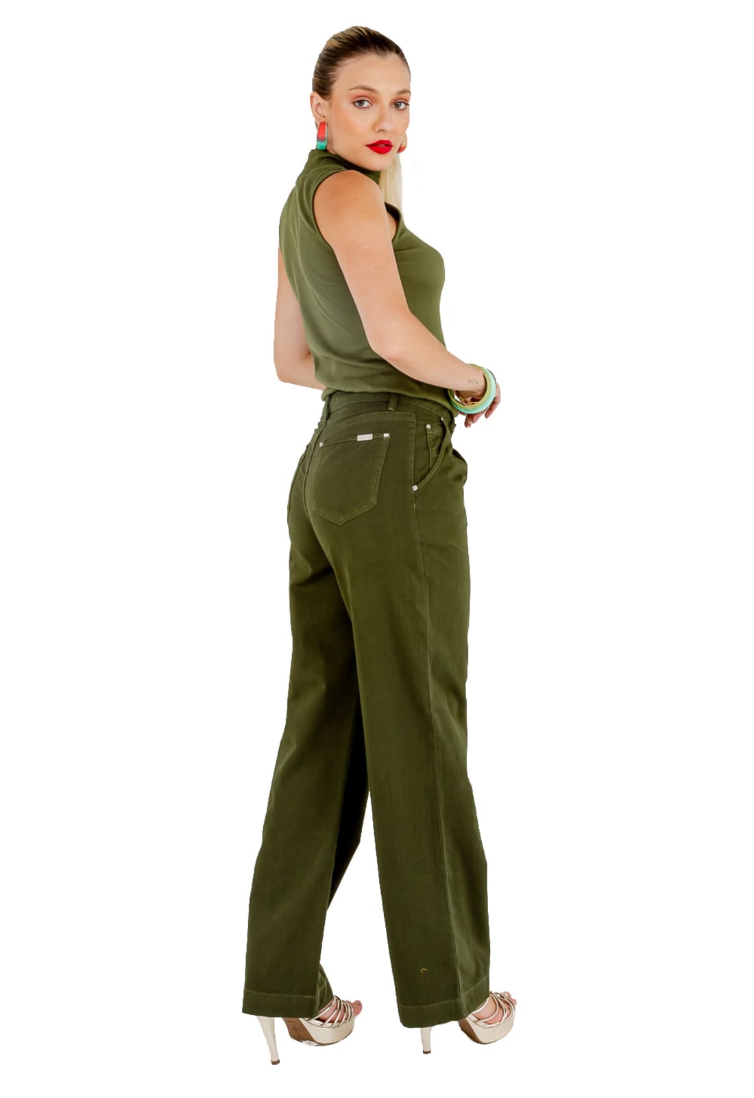 Calça Feminina Latifundio Pantalona - www.latifundio.com.br