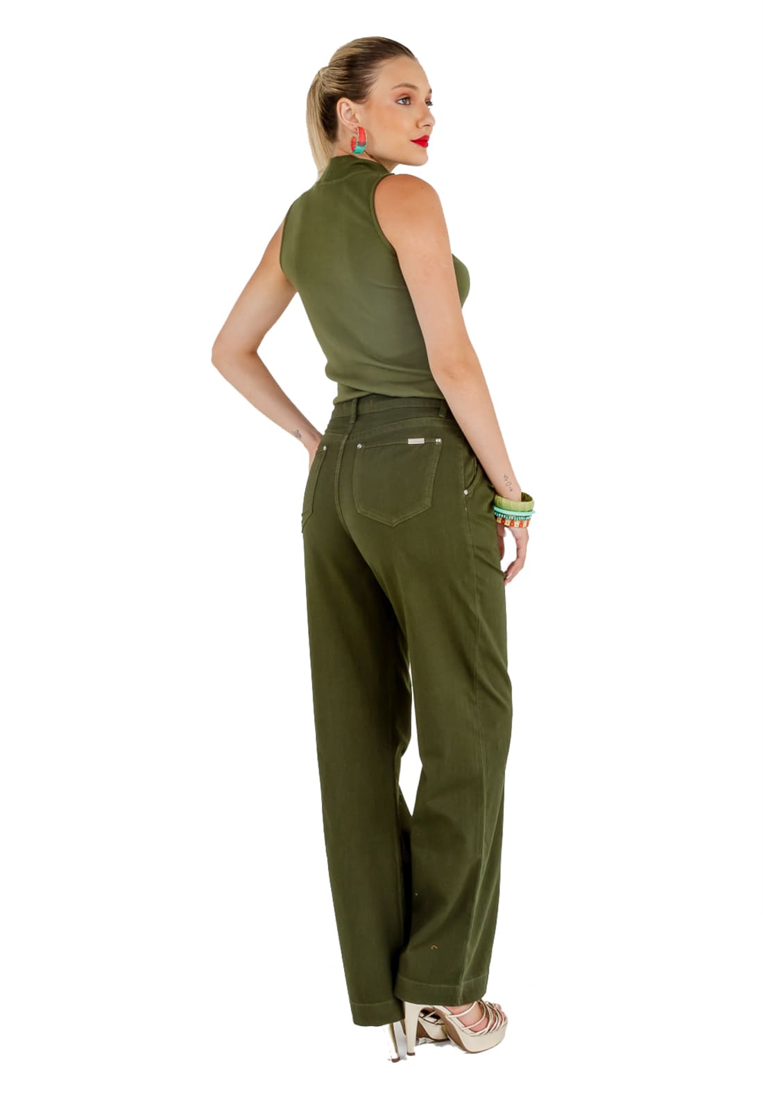 Calça Feminina Latifundio Pantalona - www.latifundio.com.br