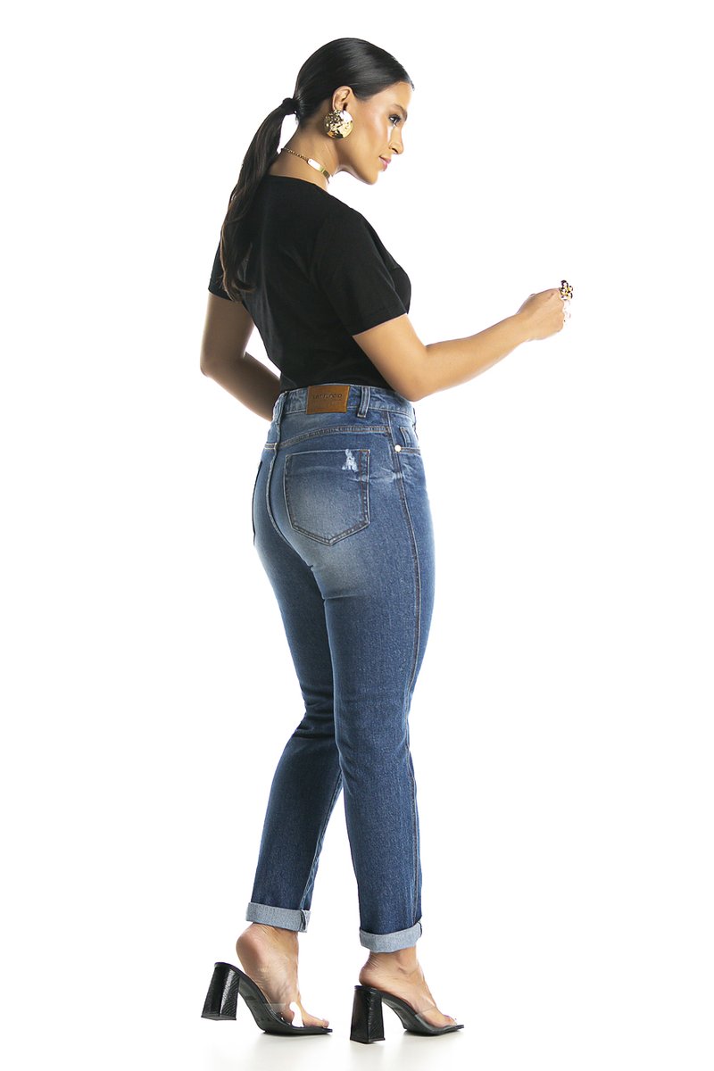 Calça Feminina Mom Comfort