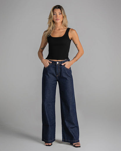Calça Feminina Pantalona em Jeans Amaciado