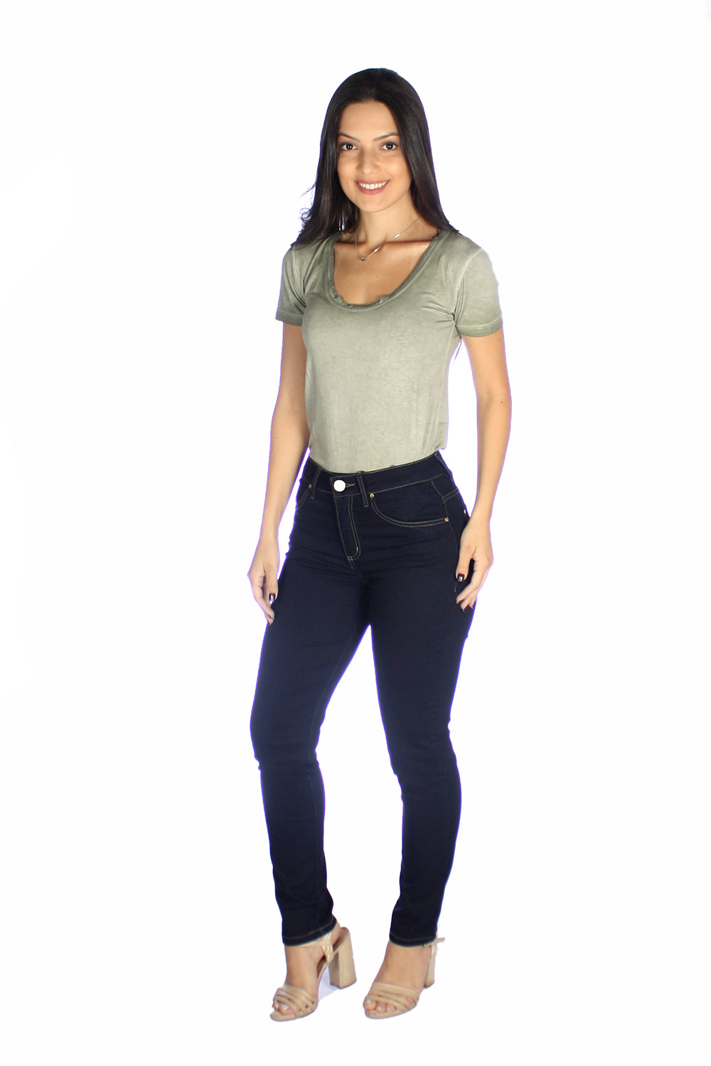 Calça Feminina Tradicional Alta Cigarrete - www.latifundio.com.br