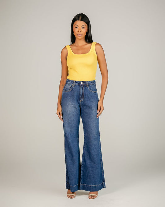 Calça Feminina Wide Flare