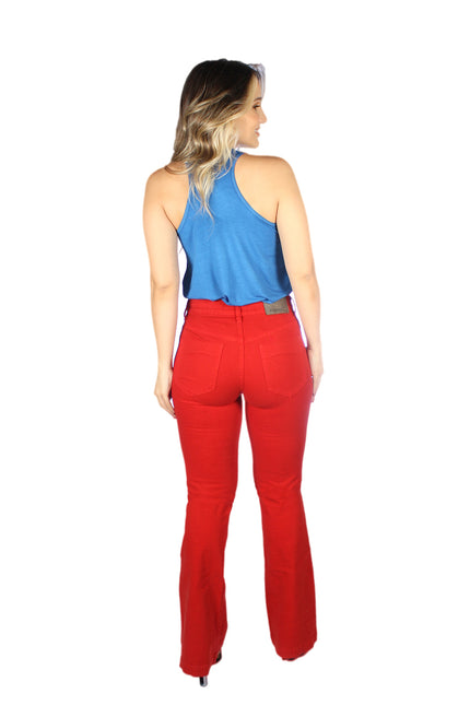 Calça Flare Alta Sarja - www.latifundio.com.br
