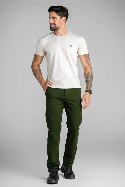 Calça Masculina Sarja Classic Latifundio - www.latifundio.com.br