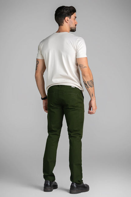 Calça Masculina Sarja Classic Latifundio - www.latifundio.com.br