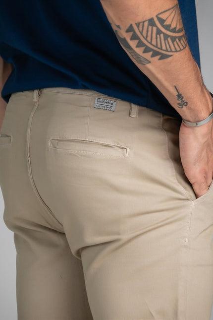 Calça Masculina Sarja Classic Latifundio - www.latifundio.com.br