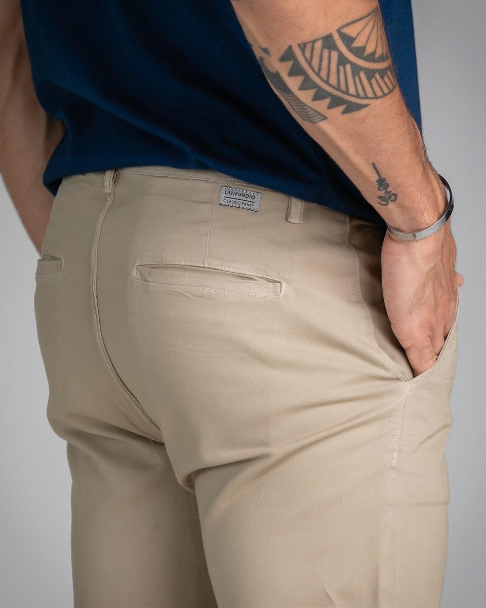 Calça Masculina Sarja Classic Latifundio - www.latifundio.com.br