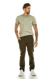 44 / Verde Militar