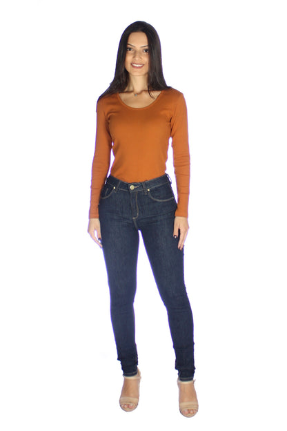 Calça Tradicional Alta Skinny - www.latifundio.com.br