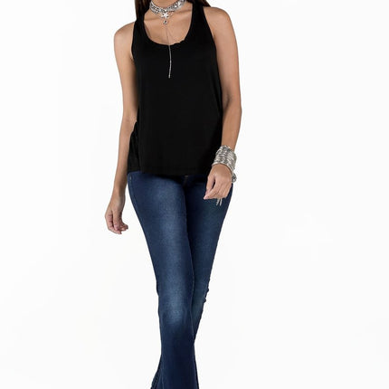 Camiseta Regata Feminina Latifundio - Costas Tipo Nadador - www.latifundio.com.br