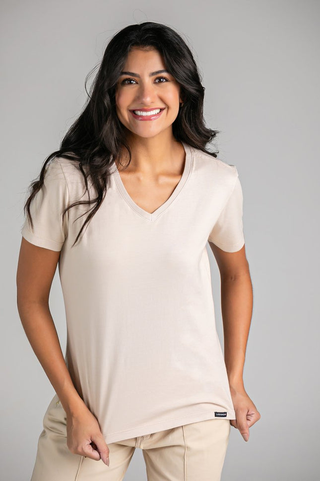 T-shirt Feminina Gola V