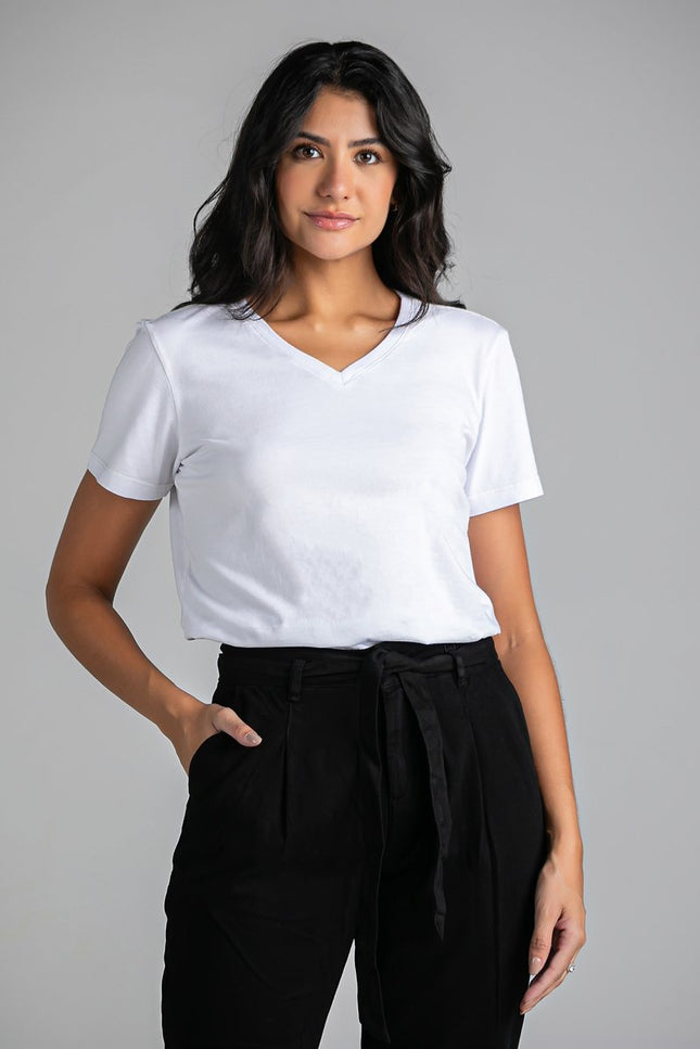 T-shirt Feminina Gola V